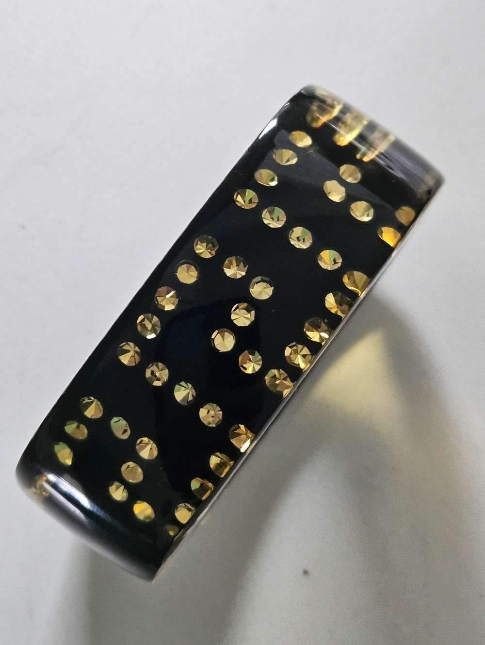 Rare Vintage Luxury Designer Black Yellow Greek Key Lucite Bangle Bracelet - Picture 13 of 14